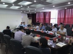 要下决心“上云”；上云落地企业江苏扬液压机